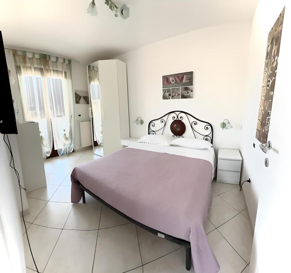 شقة Casa Vacanze Esedra بيسكارا المظهر الخارجي الصورة